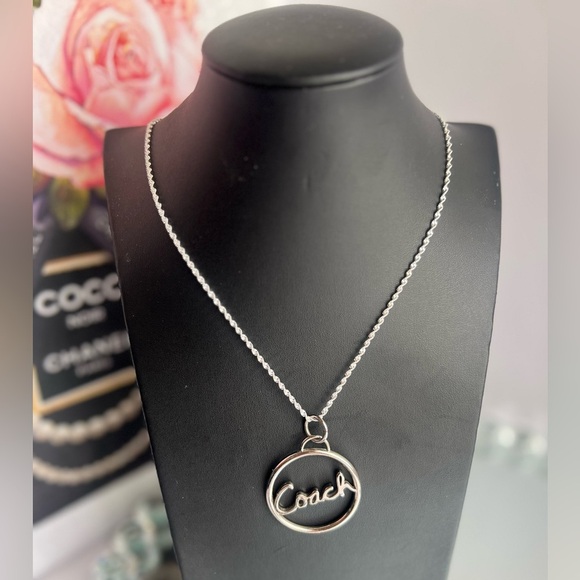 Coach Silver Pendant with new unbranded Necklace 22’ - Picture 4 of 5